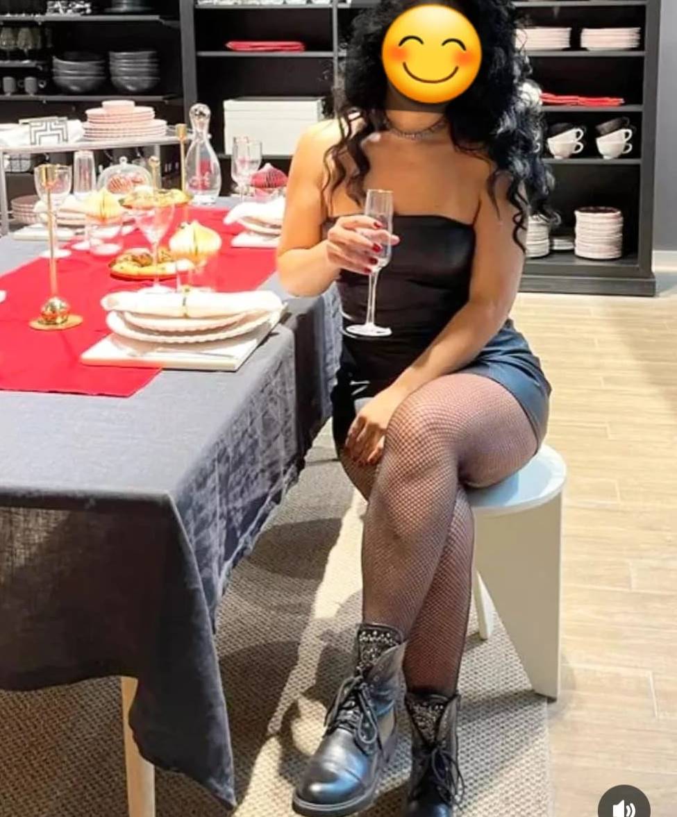 Küçükçekmece Escort Bayan Ceren İle Eşsiz Maceralar